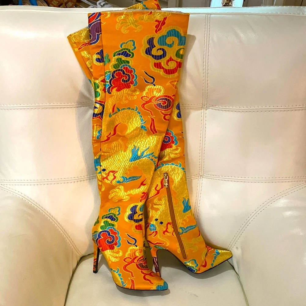 Cape Robbin Embroidered Boots - Picture 1 of 2